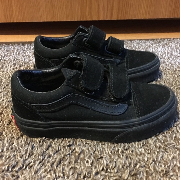 boys velcro vans